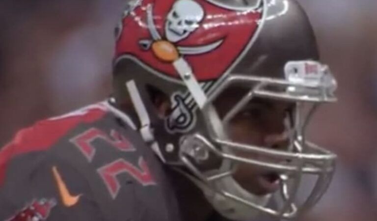 Former Pro Bowl NFL Running Back Dies Suddenly At 36 Former Pro Bowl NFL Running Back Dies Suddenly At 36