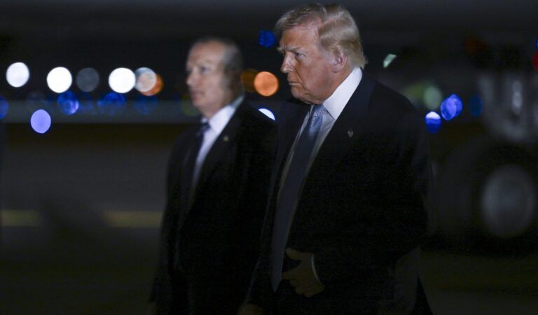 Indiana Governor Backs Redistricting Plan – Calls Out State Senate