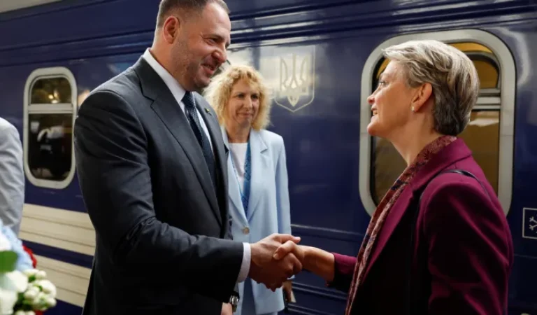 Zelensky under heavy pressure to fire Ukrainian ‘co-president’ Andriy Yermak after corruption scandal