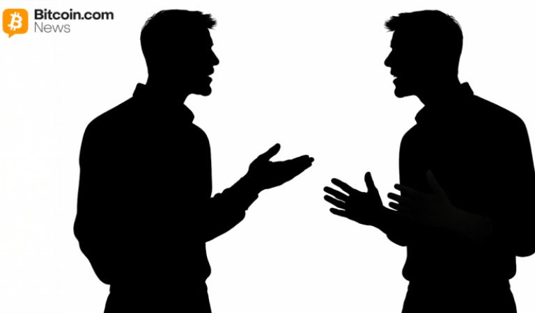 Bitcoin Retreats to $91,500 as Analysts Debate ‘Dead Cat Bounce’ vs. Accumulation