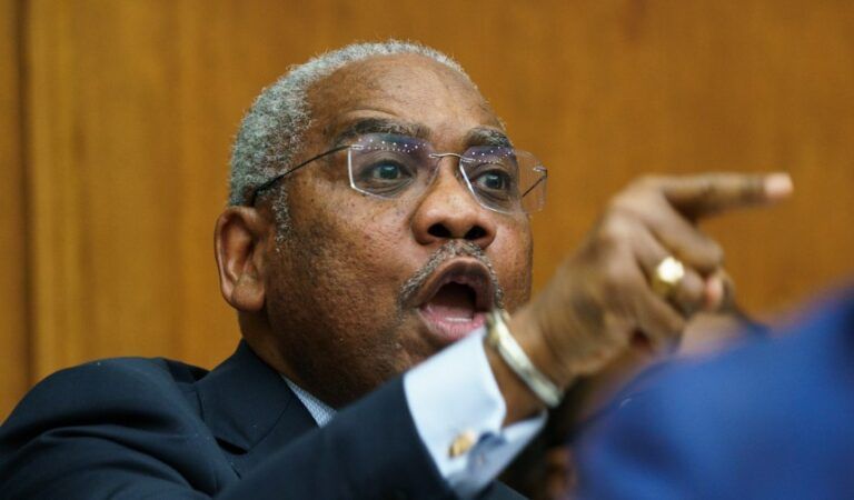 Democrat Meeks screams at Bessent: ‘Stop covering for the president’