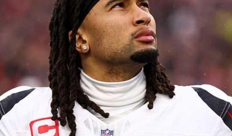 5 pro athletes who boldly take a knee — for Jesus Christ