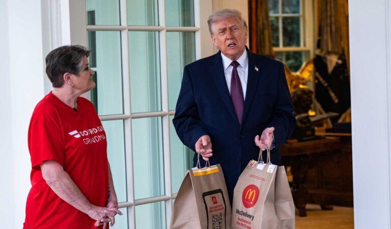 Liberals SPEW hatred at DoorDash after marketing stunt with Trump at White House