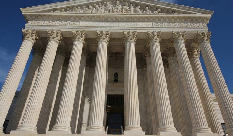 Two Supreme Court Justices Not Retiring