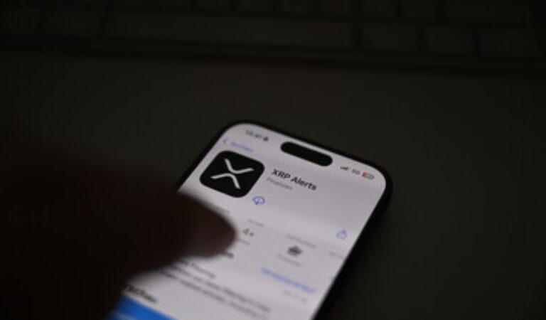 Ethereum Is Not Dead: Why Market Experts Are Still Predicting A Rise Above $10,000