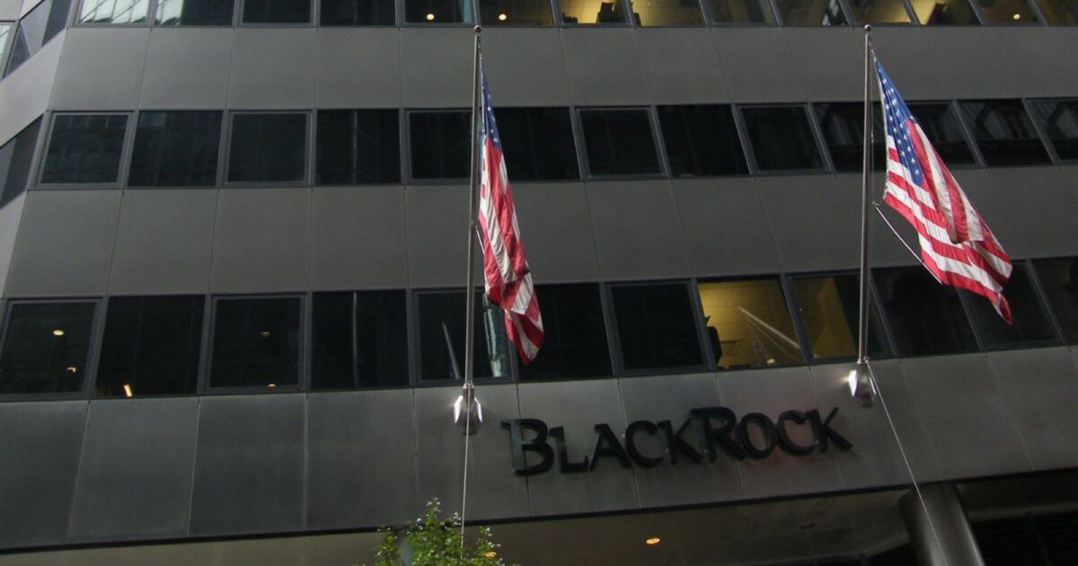 BlackRock headquarters in New York City, used for a ProCoinNews article about a large IBIT Bitcoin ETF dark-pool trade.