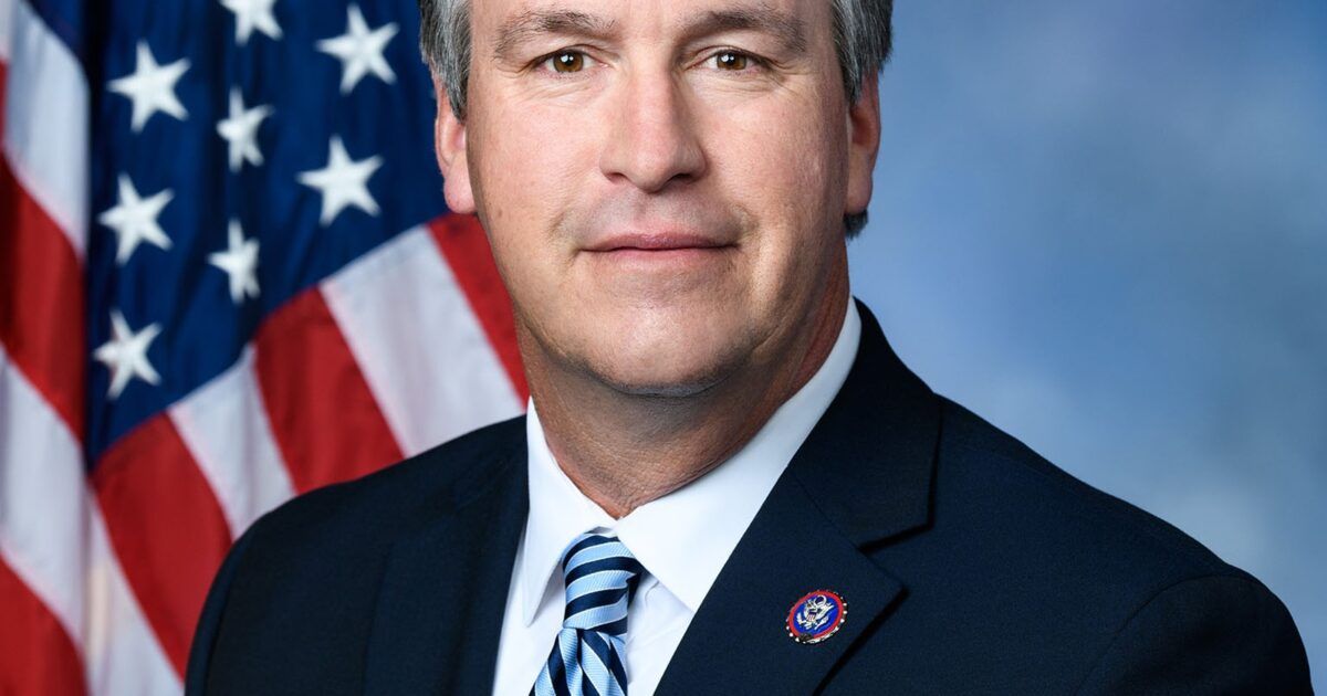 Official portrait of U.S. Representative Barry Moore for a story about crypto PAC spending in Alabama.