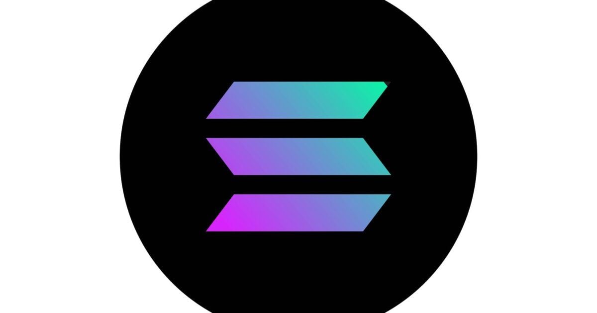 Solana cryptocurrency token photo for a ProCoinNews article about Moody's bringing credit ratings onchain through Alphaledger.