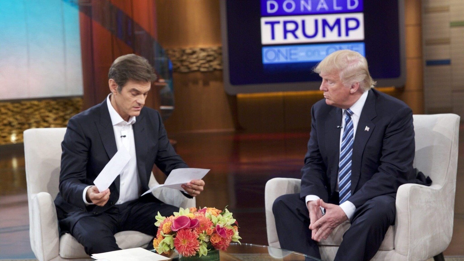President Trump with Dr. Oz discussing medical records