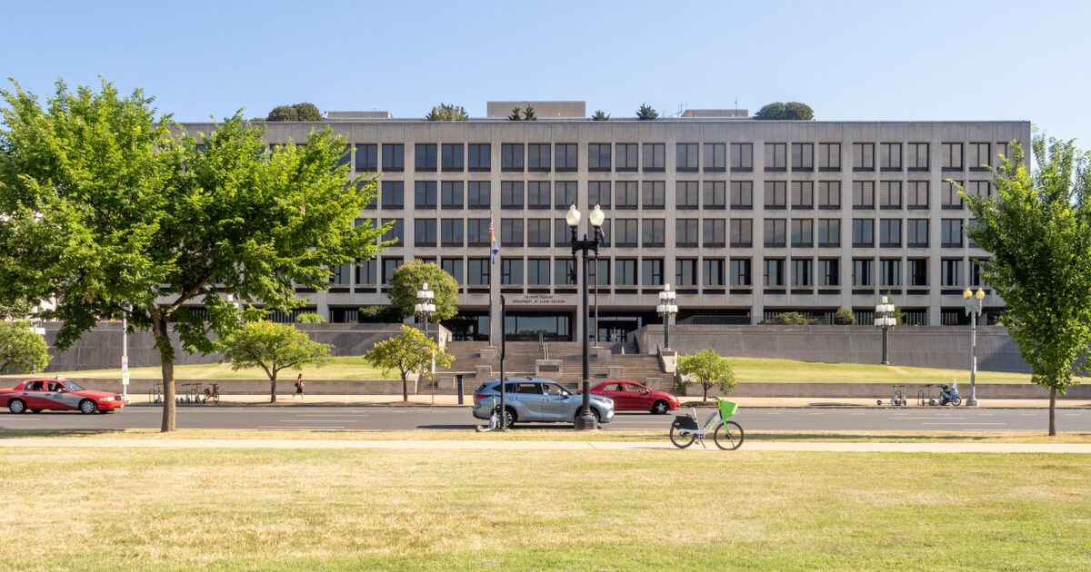 The Frances Perkins Building, headquarters of the U.S. Department of Labor in Washington, D.C.