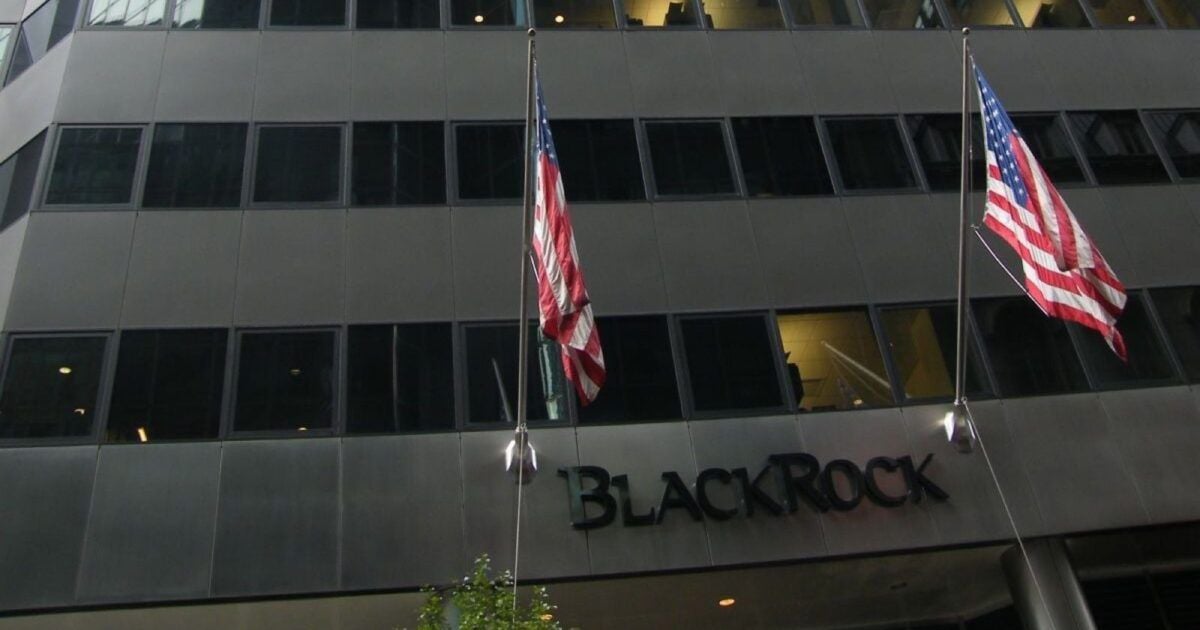 BlackRock headquarters in New York City for a ProCoinNews article about renewed bitcoin ETF inflows.