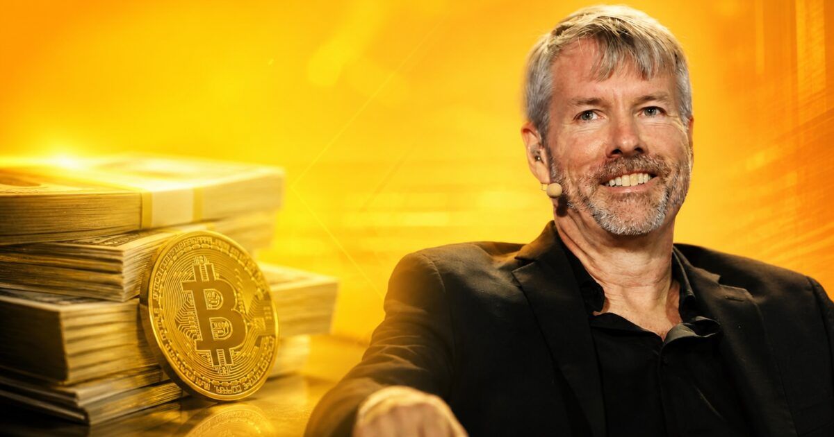 Michael Saylor beside Bitcoin and cash reserve imagery