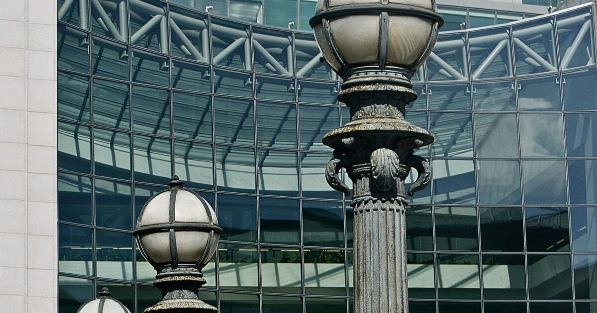 Facade of the U.S. Securities and Exchange Commission headquarters in Washington, D.C.